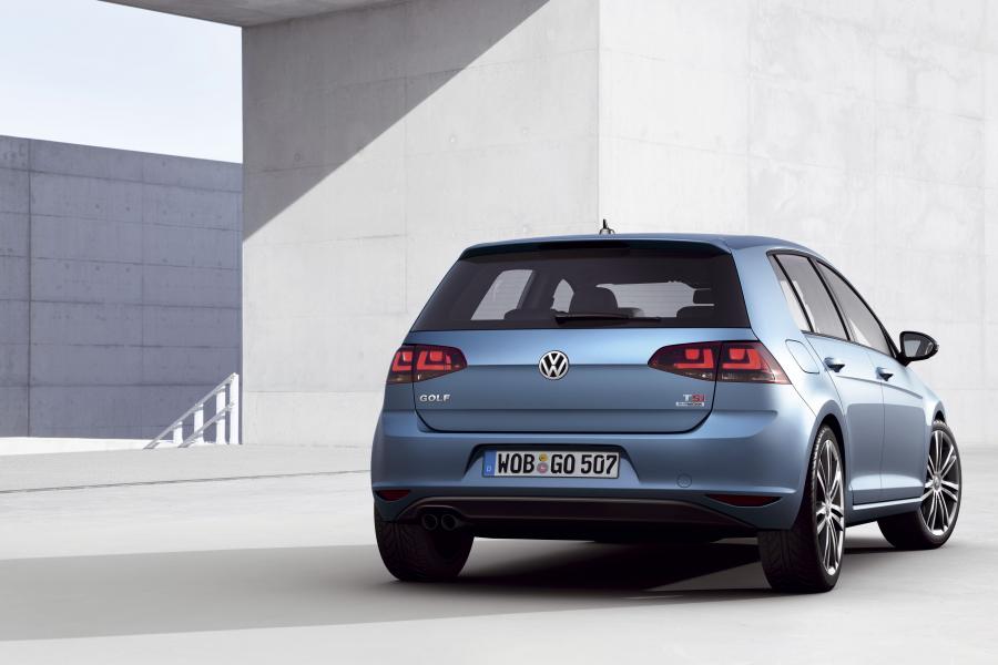  Volkswagen Golf TSI BlueMotion 2012 года  (фото 17 из 33)